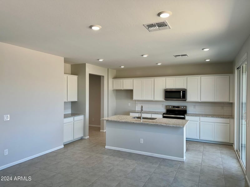 17919 Montana De Oro Dr, Surprise, AZ 85387