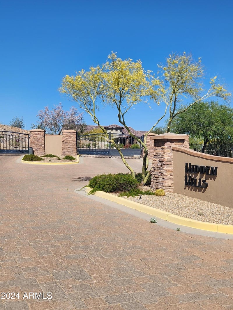 17929 W Estes Way #6, Goodyear, AZ 85338