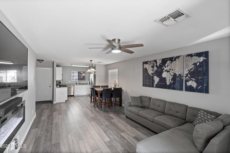 1793 Denim Trl, San Tan Valley, AZ 85143