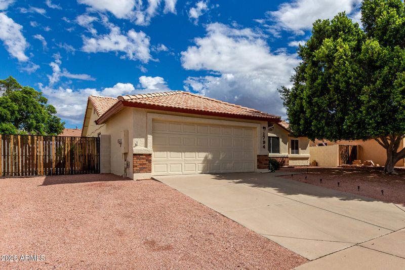 1794 W 11th Ave, Apache Junction, AZ 85120