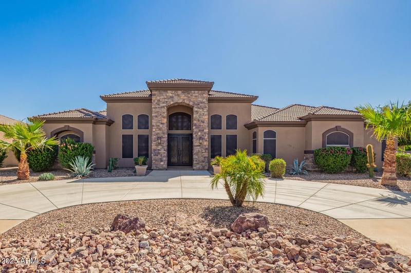 17943 Solano Dr, Litchfield Park, AZ 85340