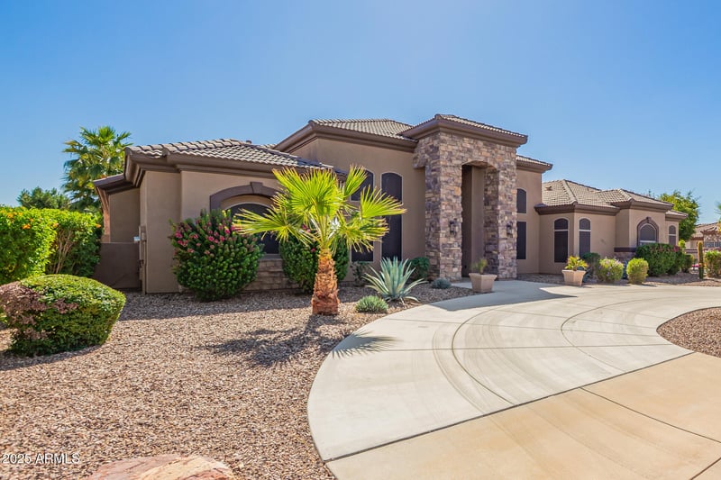 17943 Solano Dr, Litchfield Park, AZ 85340