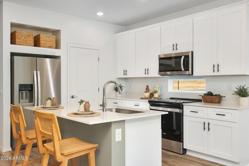 17947 Calle Lejos Rd, Surprise, AZ 85387