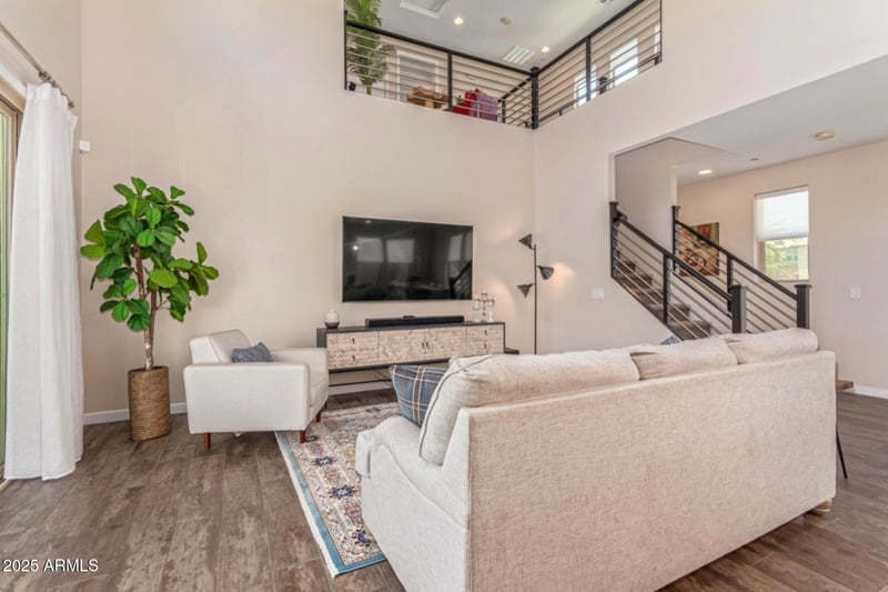1795 Follett Way, Gilbert, AZ 85295