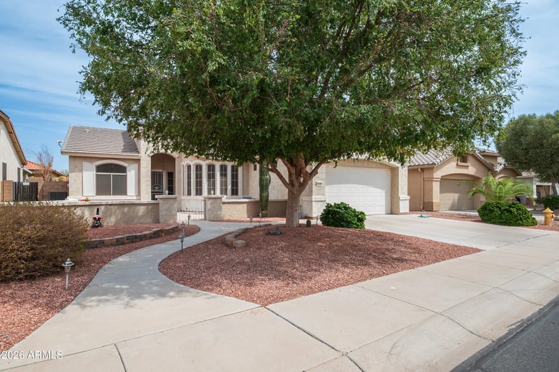 17950 W Camino Real Dr, Surprise, AZ 85374
