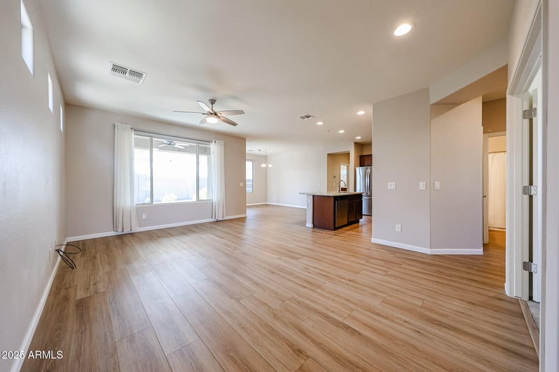 17951 Deer Creek Rd, Goodyear, AZ 85338