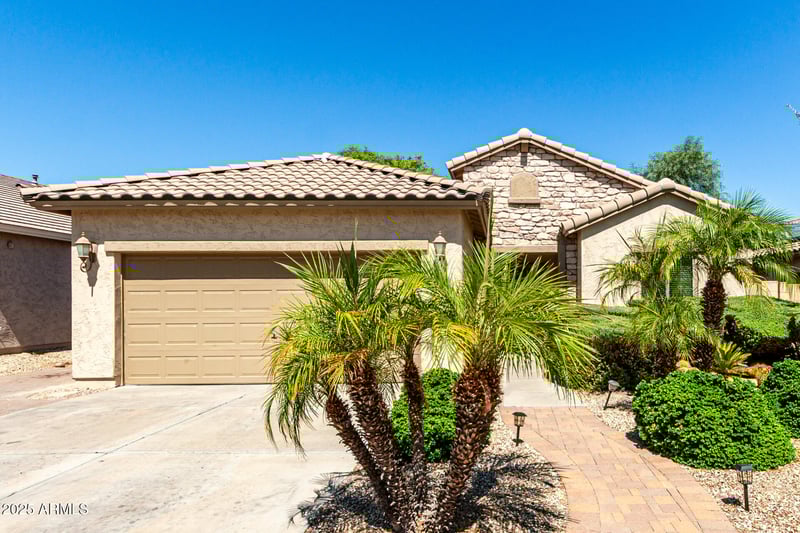 17952 Lawrence Ln, Waddell, AZ 85355