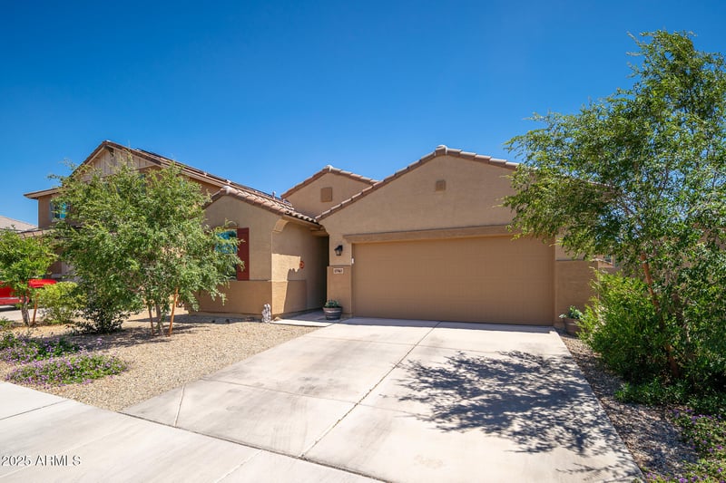 17961 Villa Hermosa Ln, Surprise, AZ 85387