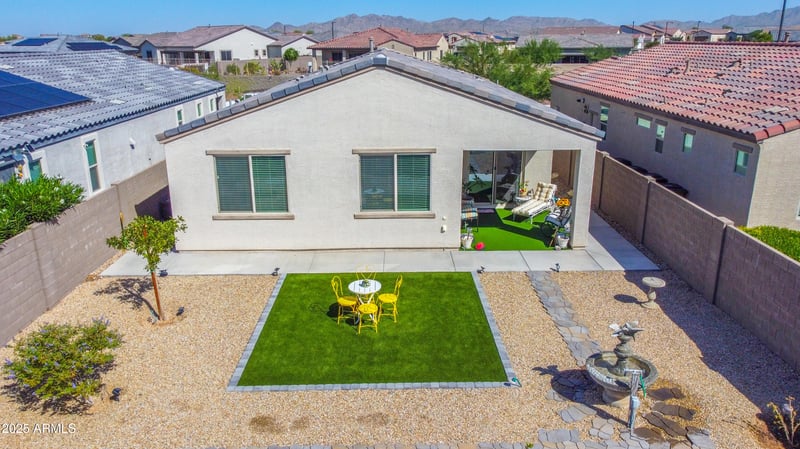 17965 Amber Ridge Way, Goodyear, AZ 85338