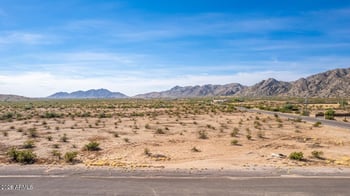 17965 Stonebluff Rd, Maricopa, AZ 85139
