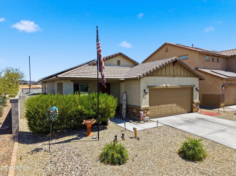 17970 Monte Lindo Ln, Surprise, AZ 85387