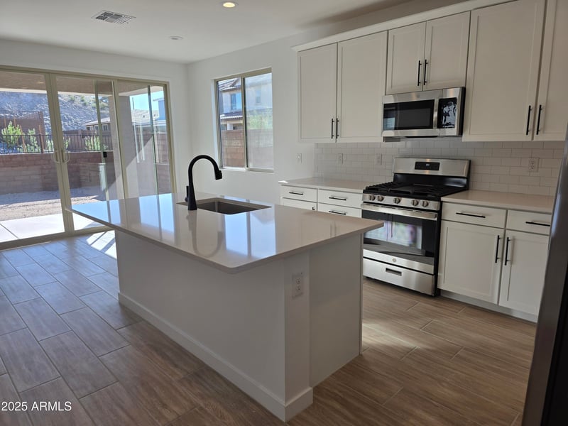 17973 Allen St, Goodyear, AZ 85338