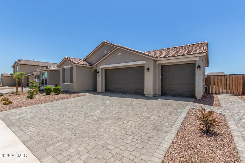 17973 Ashley Dr, Goodyear, AZ 85338