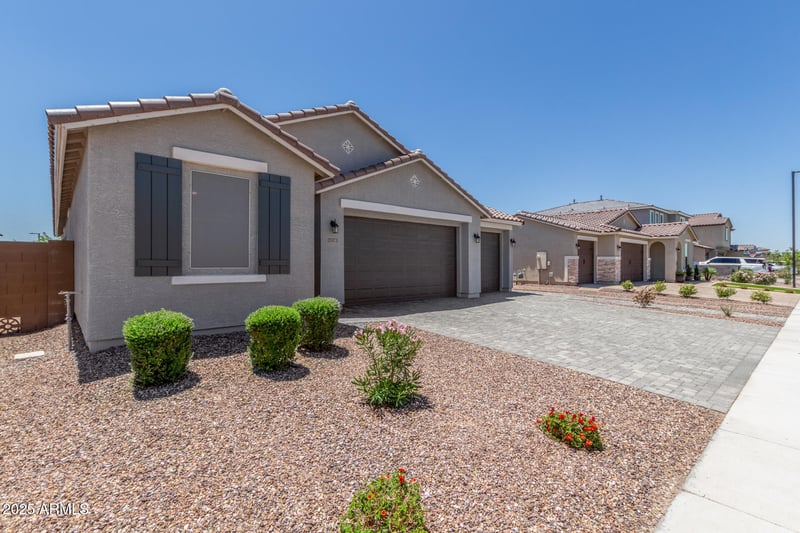 17973 Ashley Dr, Goodyear, AZ 85338