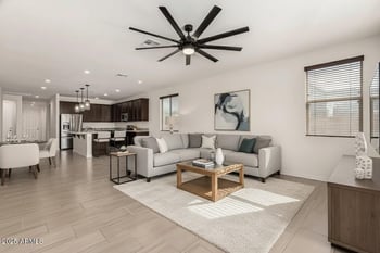 17973 Ashley Dr, Goodyear, AZ 85338