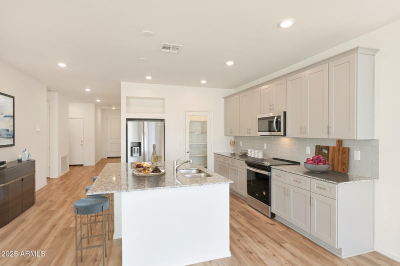 17974 Calle Lejos Rd, Surprise, AZ 85387