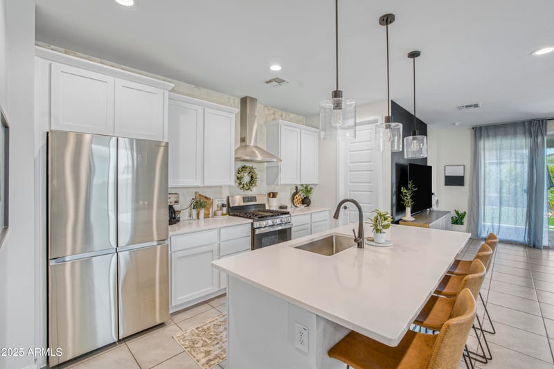 17976 Ashley Dr, Goodyear, AZ 85338