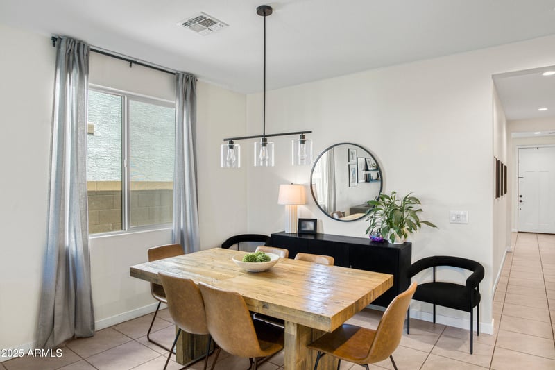 17976 Ashley Dr, Goodyear, AZ 85338