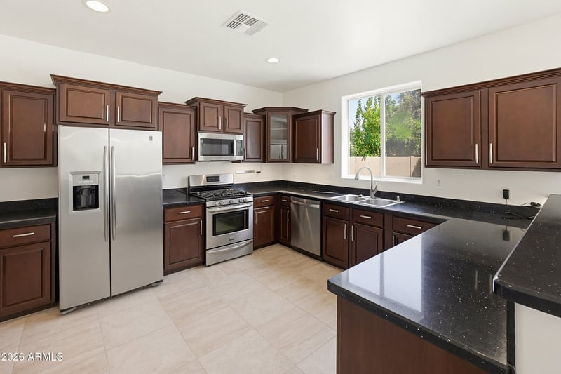 17979 Carmen Dr, Surprise, AZ 85388
