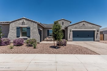 17980 Meadowbrook Ave, Goodyear, AZ 85395
