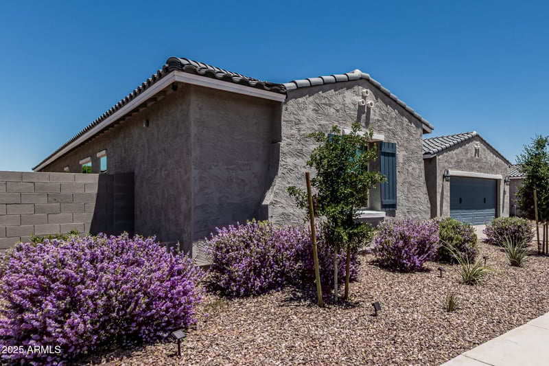 17980 Meadowbrook Ave, Goodyear, AZ 85395