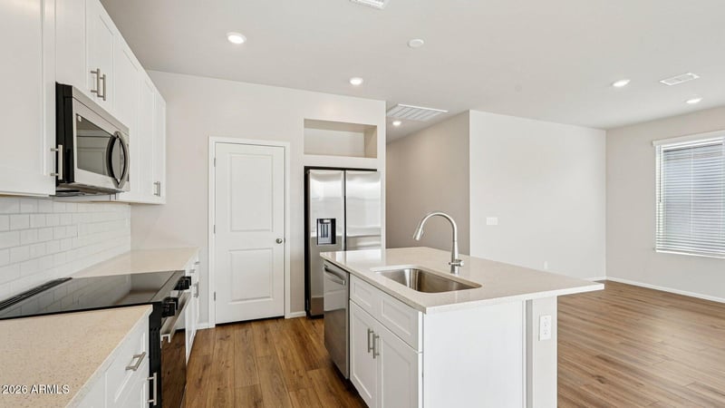 17982 Calle Lejos Rd, Surprise, AZ 85387