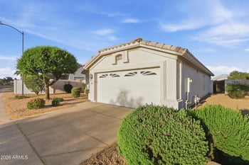 17985 Coyote Lakes Pw, Surprise, AZ 85378