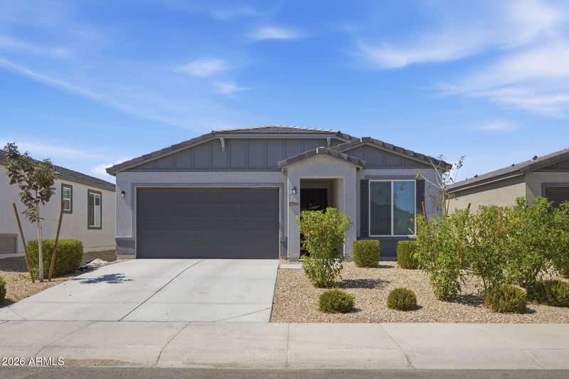 17986 Soft Wind Dr, Surprise, AZ 85387