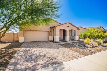 17987 Redwood Ln, Goodyear, AZ 85338