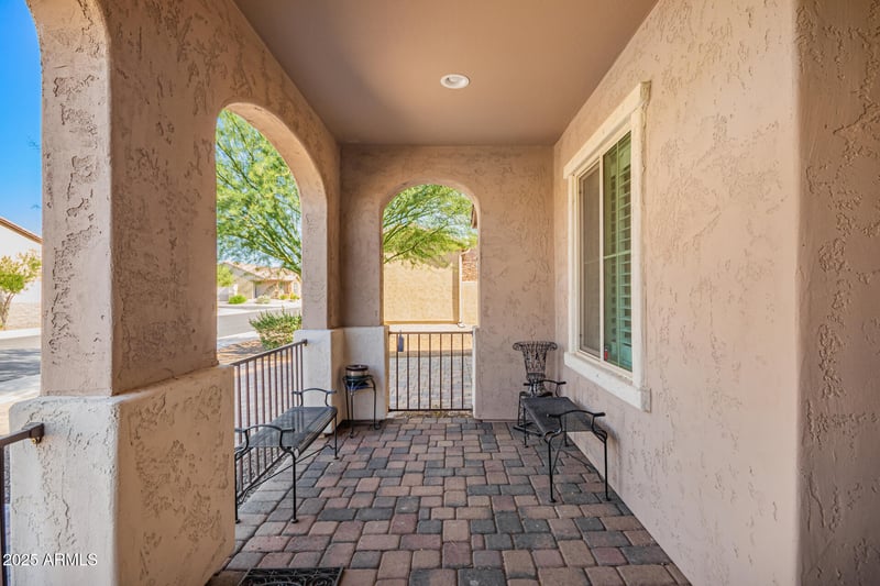 17987 Redwood Ln, Goodyear, AZ 85338