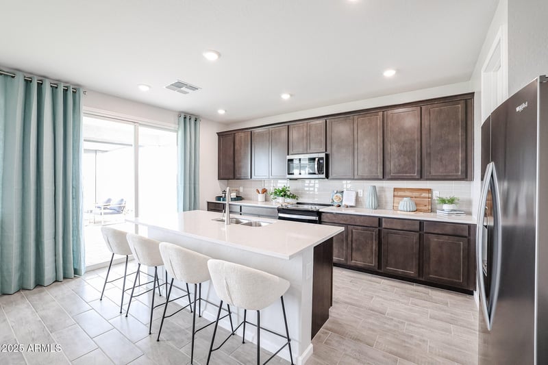 17988 Creedance Blvd, Surprise, AZ 85387