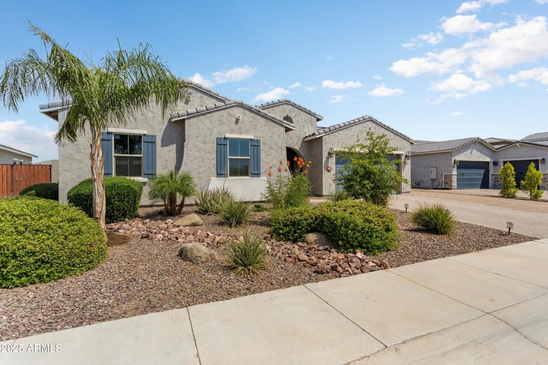 17988 Hazelwood St, Goodyear, AZ 85395
