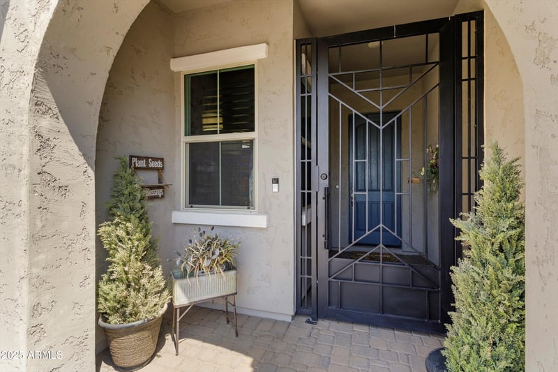 17988 Hazelwood St, Goodyear, AZ 85395