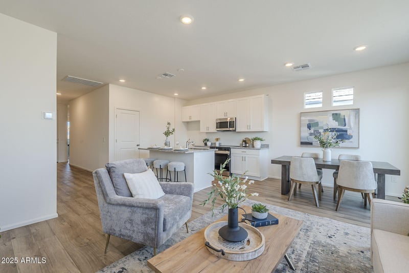 17989 Sand Hills Rd, Surprise, AZ 85387