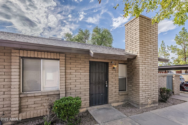 18 Concorda Dr #103, Tempe, AZ 85282