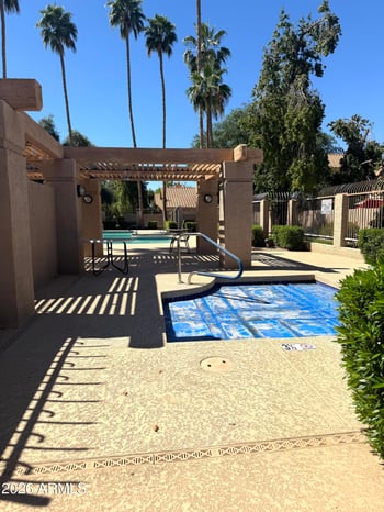 18 La Vieve Ln, Tempe, AZ 85284