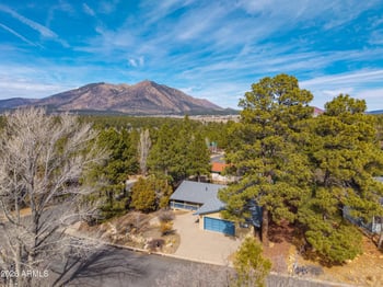 1800 Fox Hill Rd, Flagstaff, AZ 86004