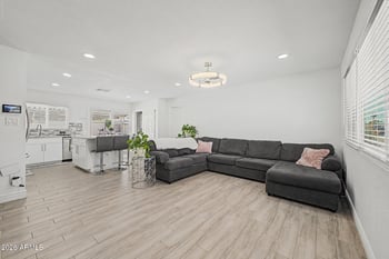 18004 33rd Dr, Phoenix, AZ 85053