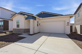 18007 Bighorn Ave, Goodyear, AZ 85338