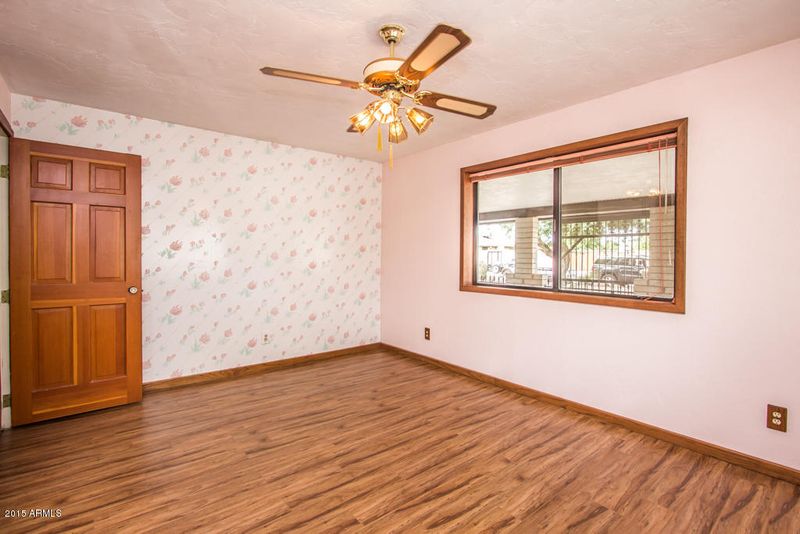 18007 N 69th Ave N, Glendale, AZ 85308