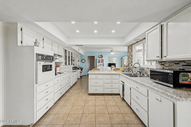 18007 N Conquistador Dr, Sun City West, AZ 85375
