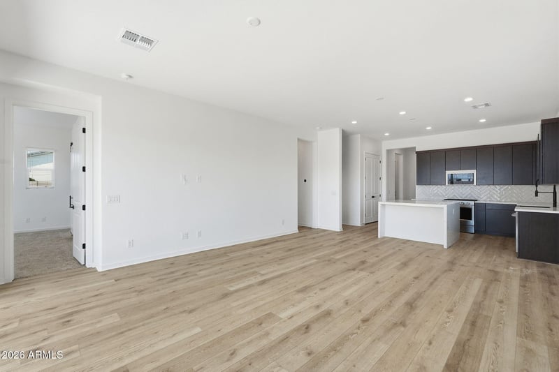 18007 Bighorn Ave, Goodyear, AZ 85338