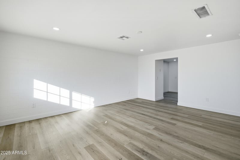 1801 57th Dr, Phoenix, AZ 85035