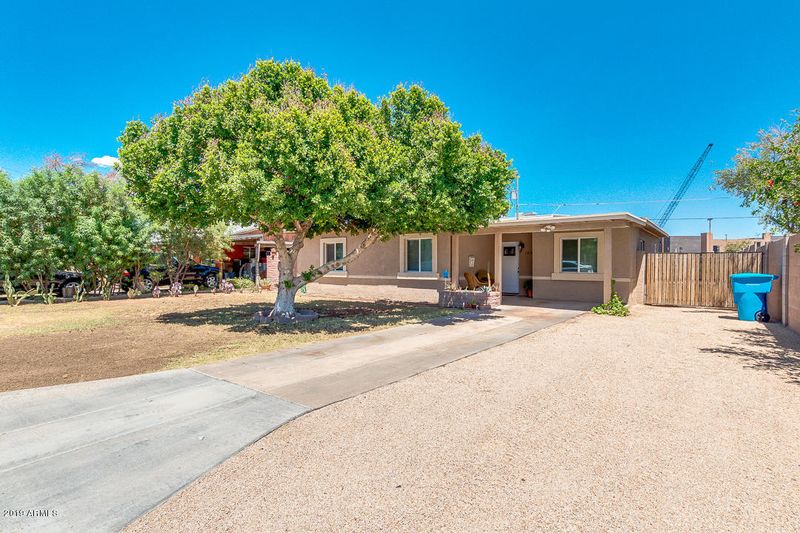 1801 N 28th St, Phoenix, AZ 85008