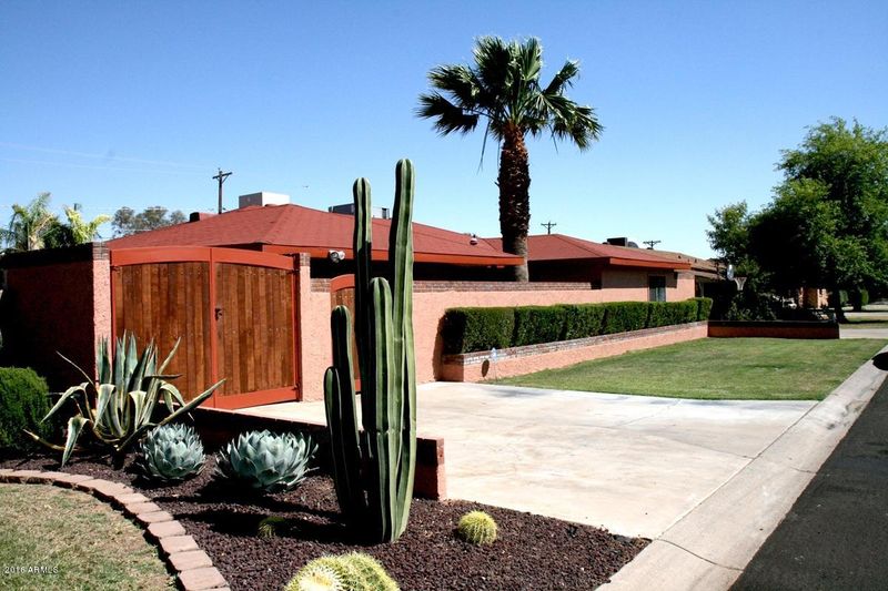 1801 N 75th Pl, Scottsdale, AZ 85257
