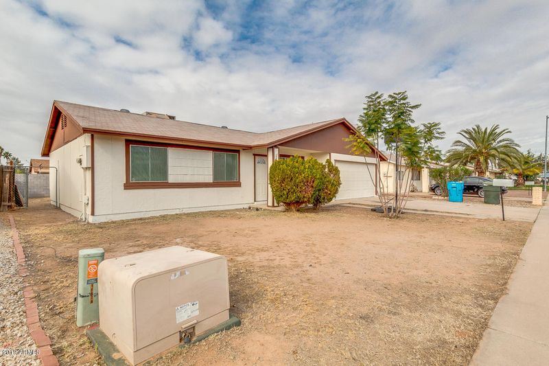 18014 N 32nd Ln, Phoenix, AZ 85053