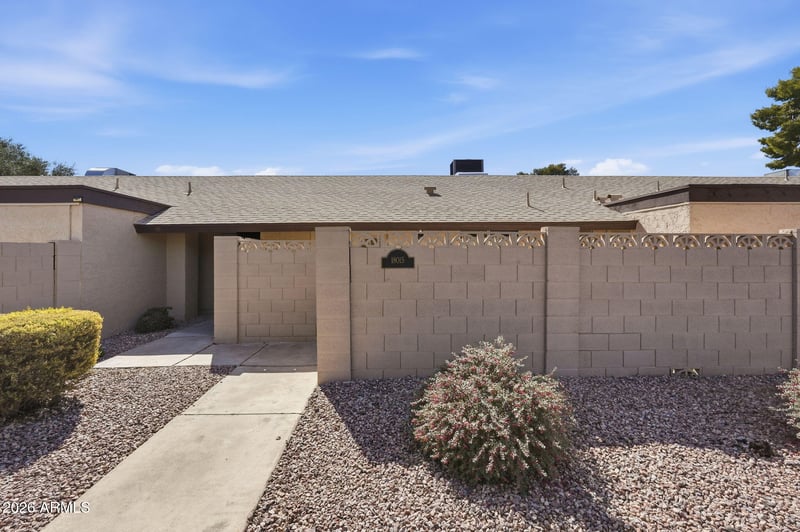 18015 45th Ave, Glendale, AZ 85308