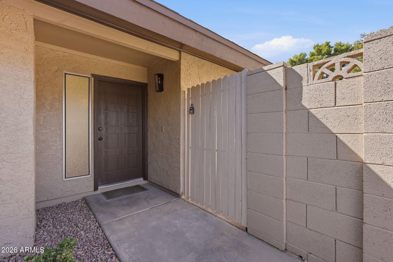 18015 45th Ave, Glendale, AZ 85308