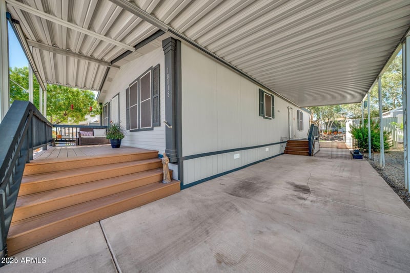 18018 17th Way, Phoenix, AZ 85022