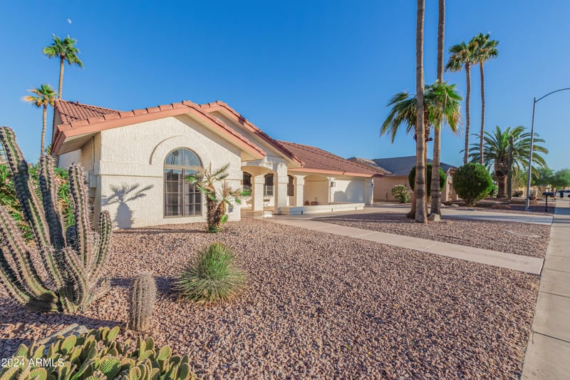 18019 137th Dr, Sun City West, AZ 85375